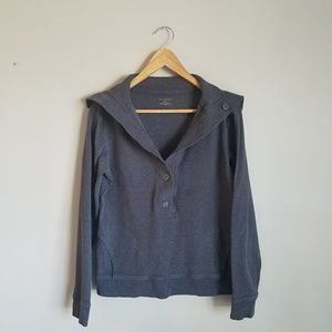 Banana Republic Pull-Over top